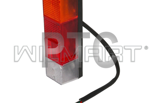 Фонарь задний TCM FD20T6 12В 5к (242F2-40201)