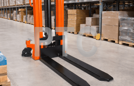 Штабелер ручной (г/п 1500кг, подъем вил 2,5м, max высота мачты 3,1м) (SYC-1525)