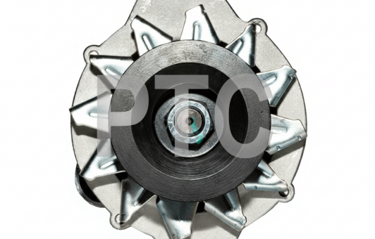 Генератор Nissan TD27 12В 60А с насосом (23100-02N2A)