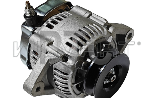 Генератор YANMAR 4D94LE2 (129052-77220)