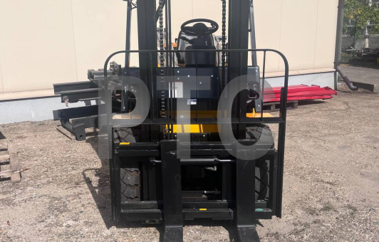 Дизельный погрузчик CHL CPC(D)30