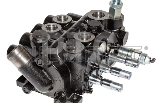 Гидрораспределитель HC CPD10-35 AE 3-х секционный